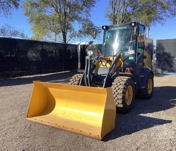JOHN DEERE WSHEEL LOADER PIC1