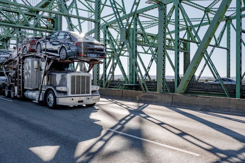 First Financial Capital offers auto transporter financing.